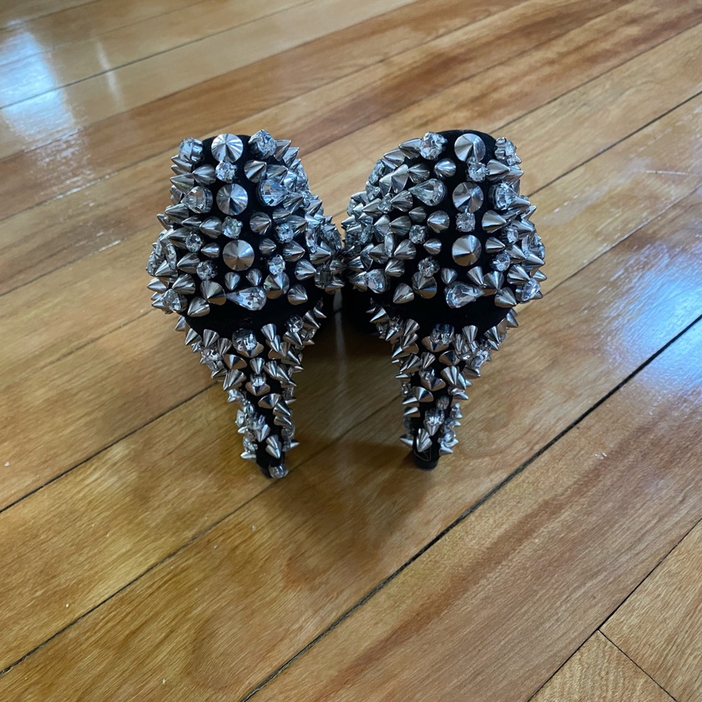 Michael Brand Rhinestone Open Toe Pump - Picture 4 of 4